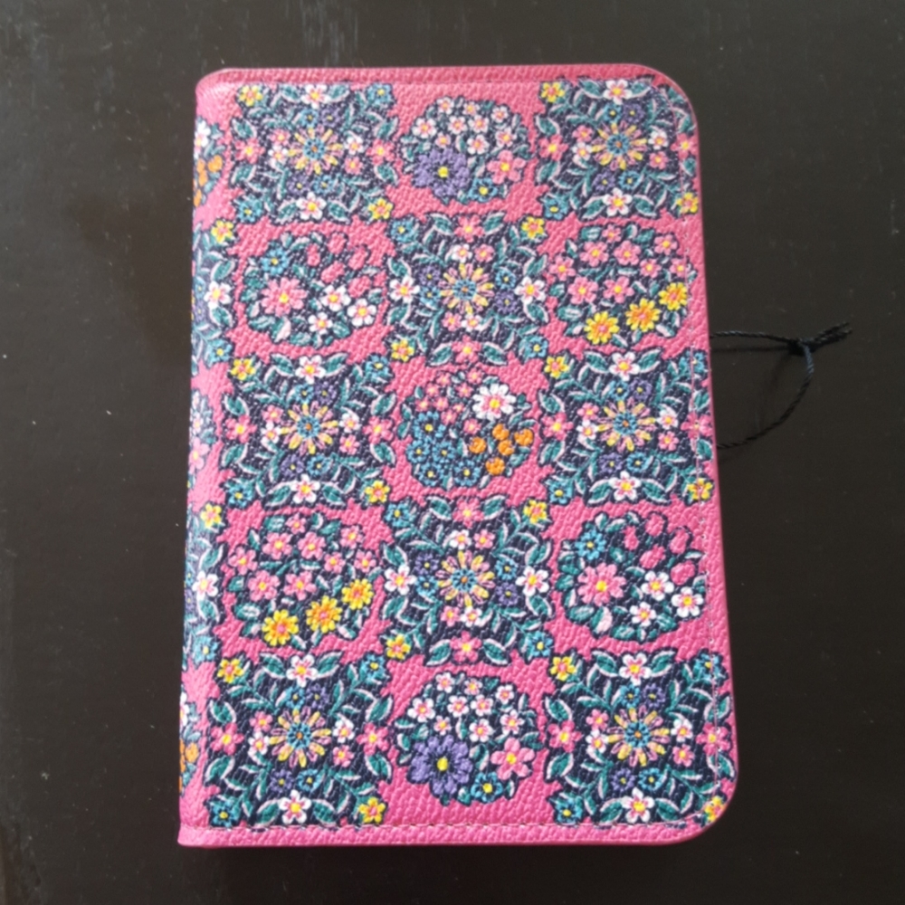 Vera Bradley journal with pen